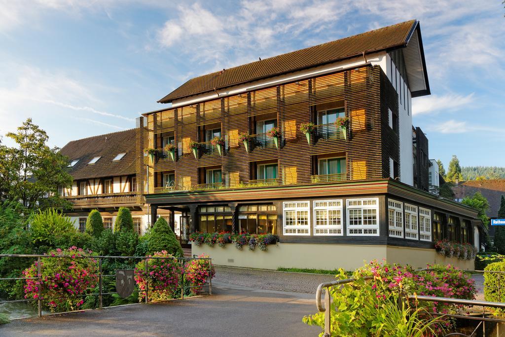 Hotel Hirschen Глоттерталь Экстерьер фото